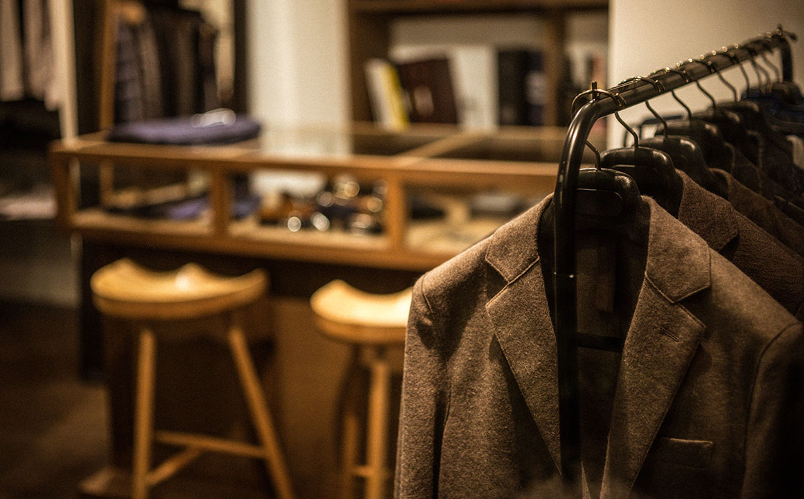 INVESTMENT CLOTHING